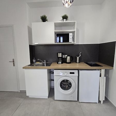 Gregbnb - Studio 22M2 - Climatise -10Min Gare - 1 Toulon Exterior photo