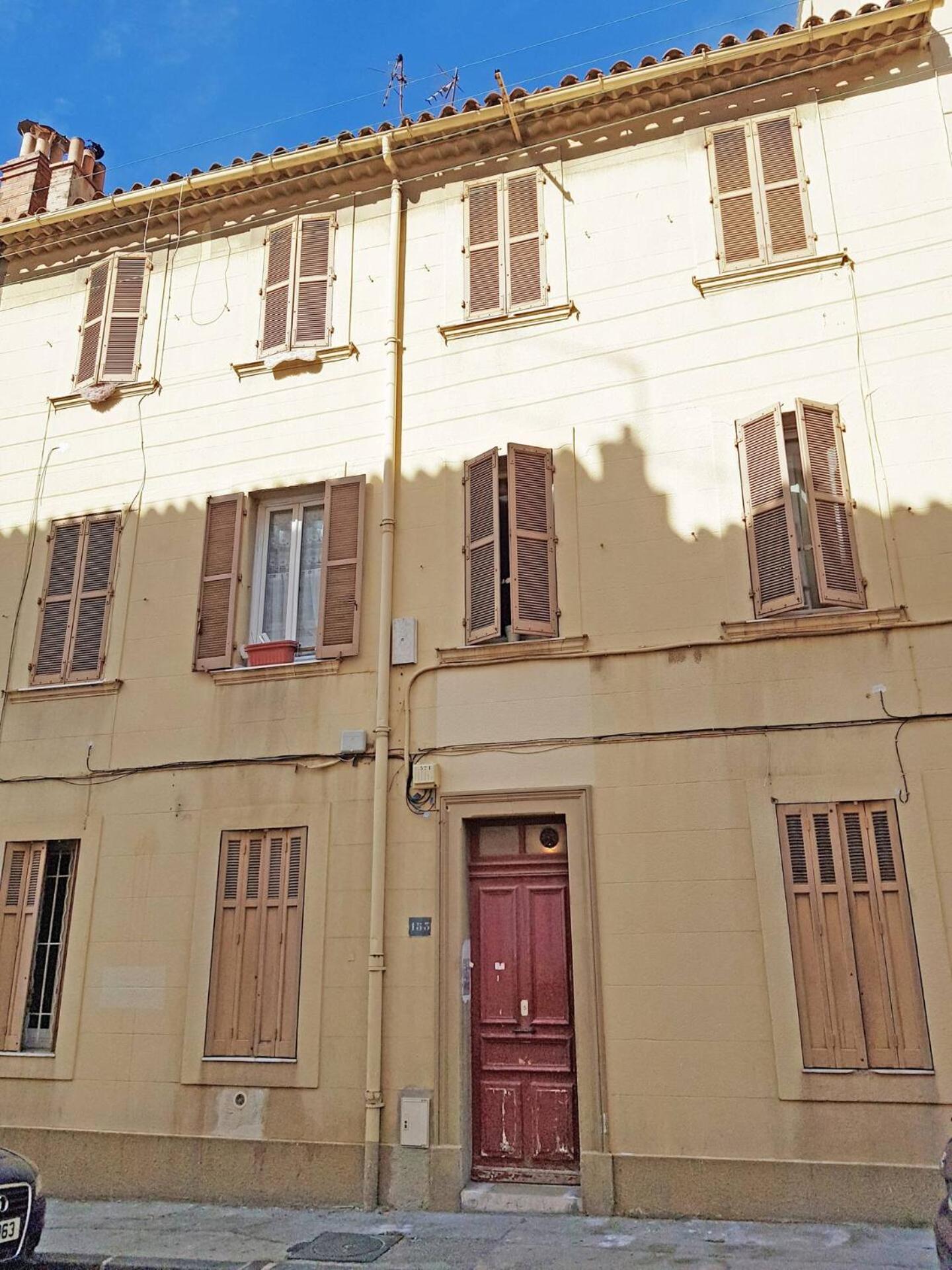 Gregbnb - Studio 22M2 - Climatise -10Min Gare - 1 Toulon Exterior photo